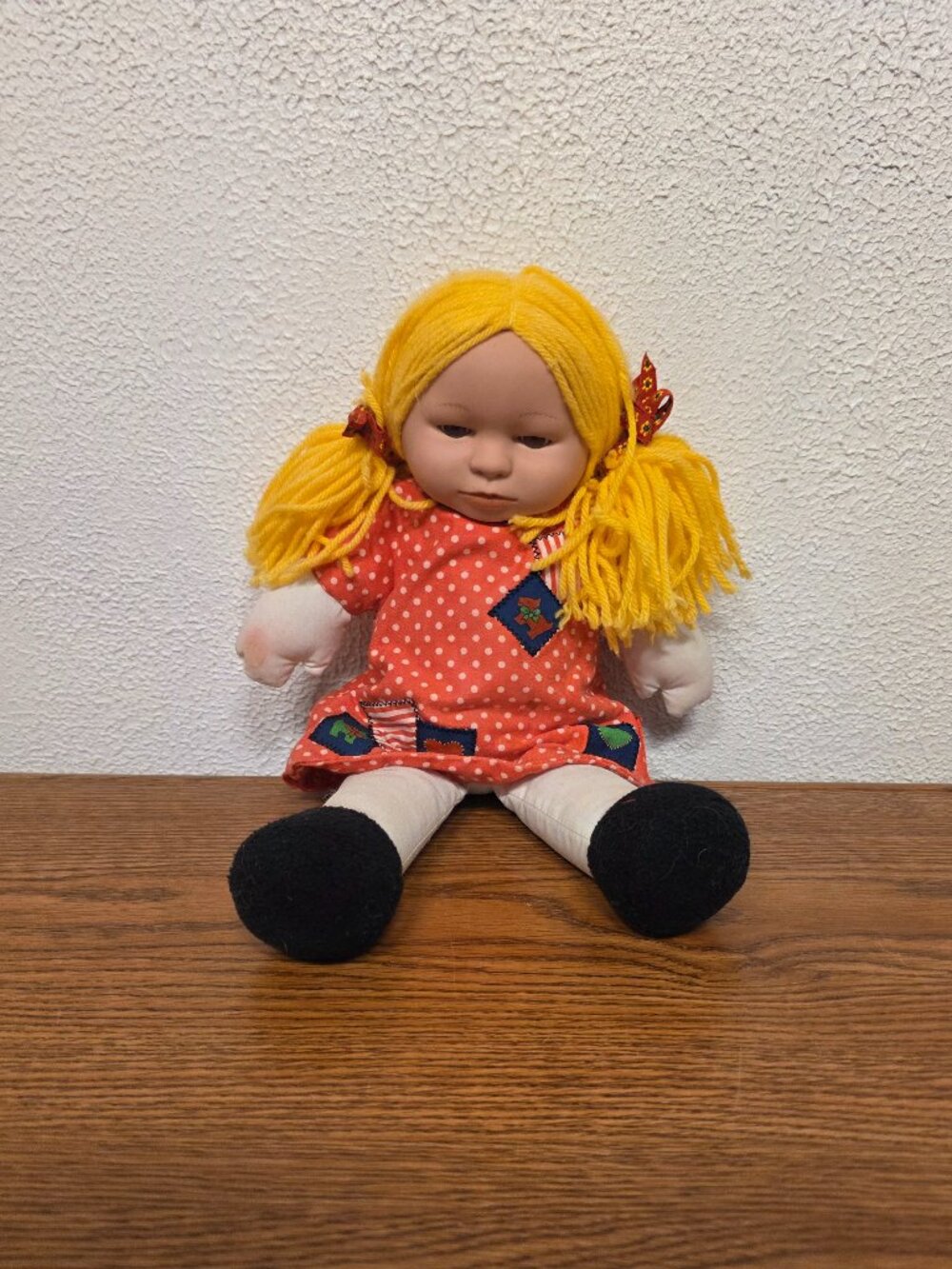 Vintage 1999 Anne Geddes 14" Blonde Rag Doll
